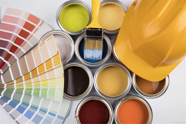 室內(nèi)乳膠漆：機(jī)器調(diào)色好還是現(xiàn)場人工調(diào)色好？